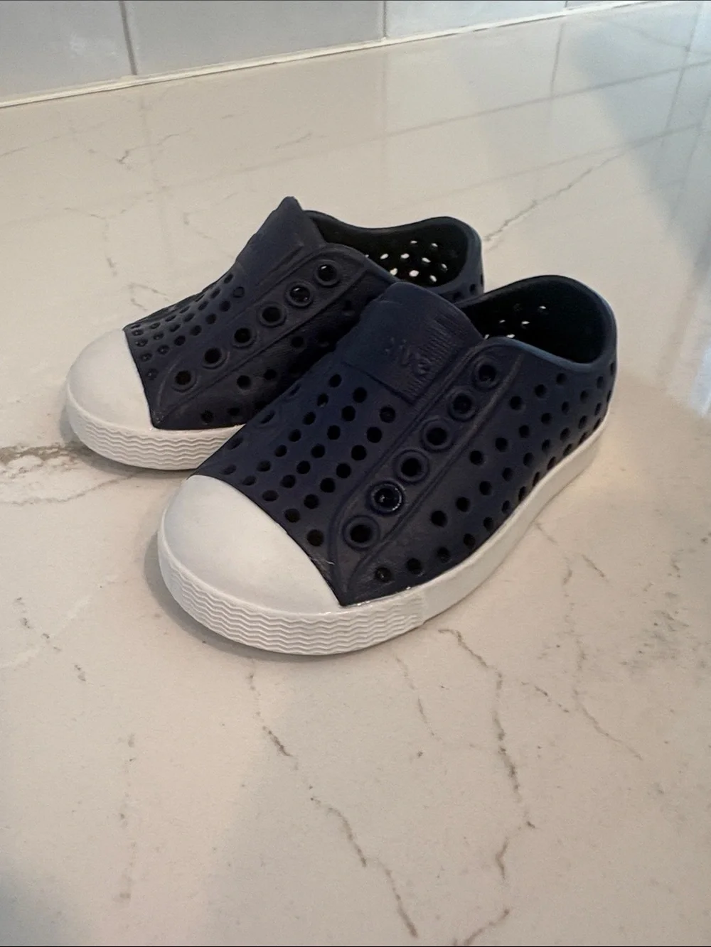Native Kids Slip-On Water Shoes in Navy and White